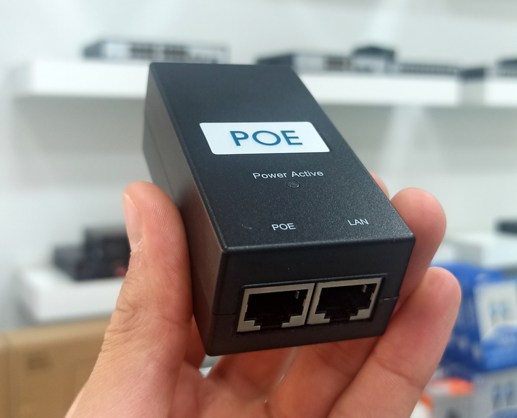 آداپتور 48 ولت 1 آمپر POE مدل BLL107-48W-48V(انجکتورpoe)