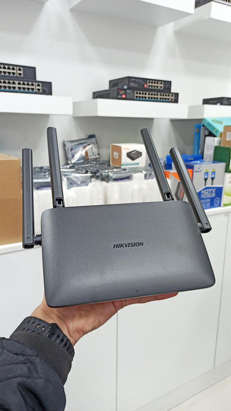 روتر بی سیم دو باند برند هایک ویژن مدل DS-3WR15X