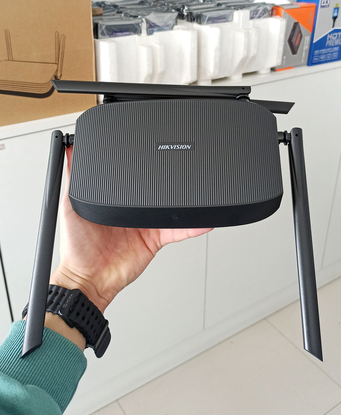 روتر بی سیم دو باند برند هایک ویژن مدل DS-3WR12C